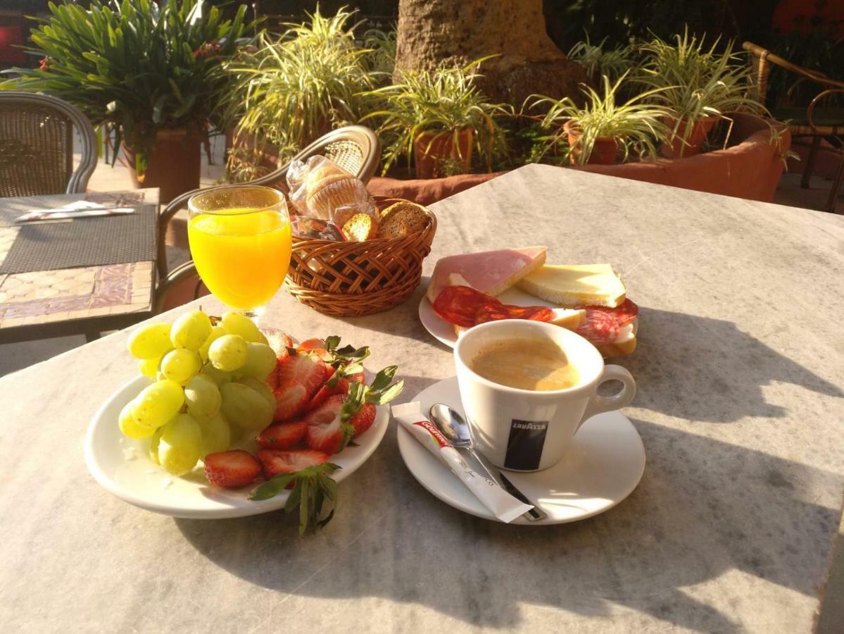 Hostal Corona Palma de Maiorca Exterior foto